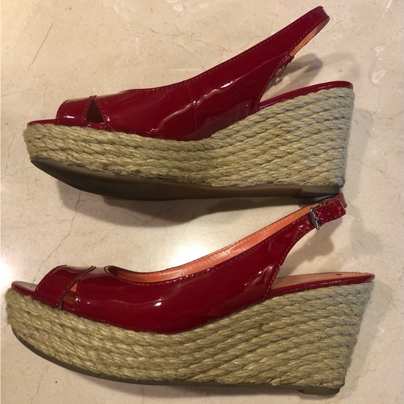 Fire engine red patent sandals with jute wedge heel. - Picture 2 of 2